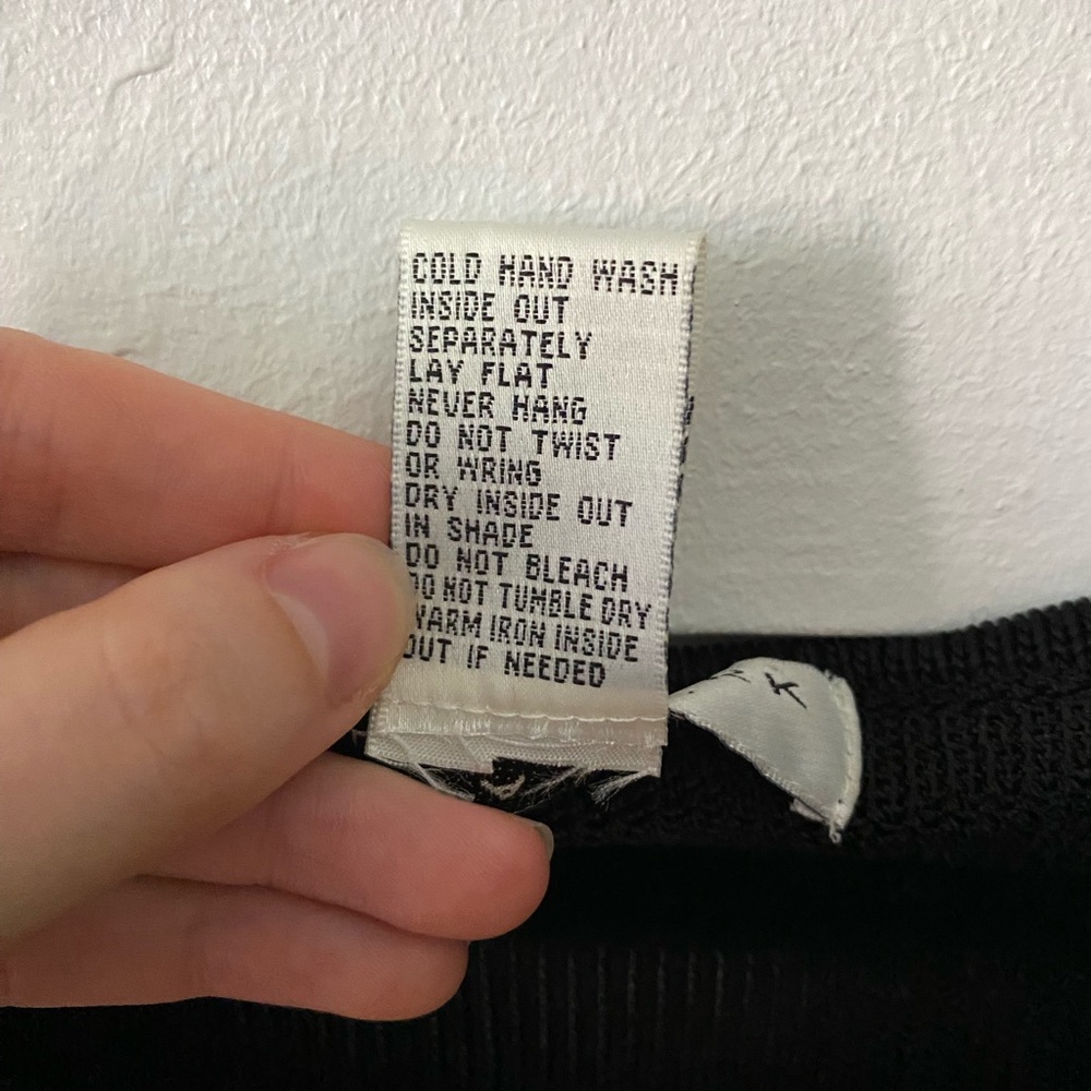 Trina Turk Black Sheer Knit Keyhole Long Sleeve Top Vintage - Picture 4 of 7